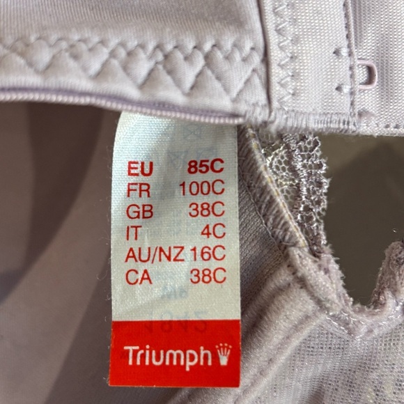 TRIUMPH Sz 38C Bra Balconette Lavender Victorian Lace Underwire Padded NEW - Picture 6 of 8